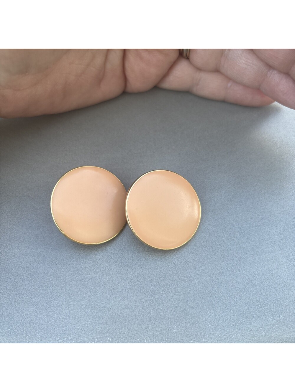 ART Vintage Gold Tone Cream Enamel Disc Clip On Earrings Mod Minimalist